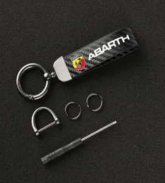 Keychains Carbon Fiber Car Key Chain 360 -graders roterande hästskoringar för Fiat Abarth 595 500 124 Spider Accessories6800355