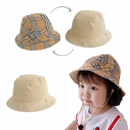 Freizeit klassische Designer Kinder Hut Babyplaid Eimer Hut Dünne Hüte Mädchen Fischer Jungen Sunhat Vierfarbige Frühlings-Sommerjunge Sonnenschutzmützen Kinder oder Erwachsene