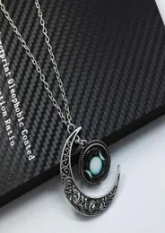 Stile Triple Moon Goddess Black Wiccan Collana con stelle Moon Gems è alla moda e squisito2372241