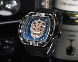 Law New Luxury Brand Uhren MEN039S Diamond Leisure Frau Watch Edelstahl Silikon Quarz Armbandwatch Relogio Factory Sal1089562
