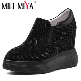 Lässige Schuhe Mili-Miya Plattform Strass Frauen Kinder Wildleder sexy Keile High Heel Female spitze Zehen Mode-Sneaker