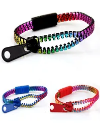 100pcs Neues Zip Armband Armband Süßigkeiten Armband Popular Reißverschluss Armreifen Armband Doppelfarben Fluoreszenzfarbene Farbstil F12014370705