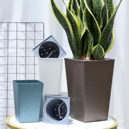 Självvattnande planterkruka dekorativ växtpanna med dräneringshål för husväxter Succulents Planter Pot Garden levererar 240415