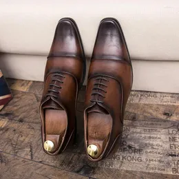 Lässige Schuhe Oxford Brogue Briumegroom Kleid Männer Schwarze koreanische Stil echtes Leder Original Business Designer Gents Italienisch