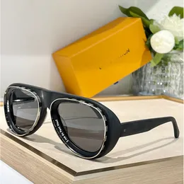 Modedesigner Männer Mode Runway Style Innovative Inspiration Interpretieren ikonische Schachbrettmuster Mode personalisierte Party Sonnenbrille 2445