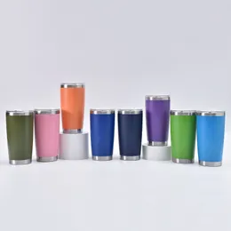 Çok renkli toz boyalı paslanmaz çelik kupa tumbler araba bardakları 20 oz elektrikli yalıtımlı seyahat metal su şişesi bira kahve kupaları kapaklı