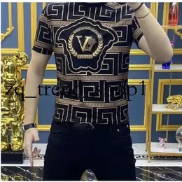 Yaz Yeni Popluar Erkekler Moda Baskı Baskılı T-Shirt Sıradan Erkek Slim Fit Siyah Tasarımcı Yuvarlak Yaka Erkekler Pluz Boyut Kısa Kollu Üst Tees 33