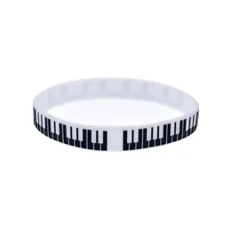 100pcs Piano Key Silicone Rubber Bracelet رائعة للاستخدام في أي هدية فوائد لعشاق الموسيقى 2974