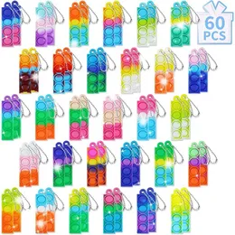 DECOMPRESSIONE POETH 60pcs Mini Pop Keychain Bubbles Party Favora giocattoli Fidget Toys Stress Relief Sensory Toy