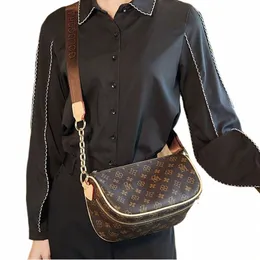 Ellovado Luxus fi Handtaschen für Frauen PVC Weiche Leder Umhängetasche Party Damen Vielseitige Crossbody -Taschen Tassel -Tasche Sac O7um#