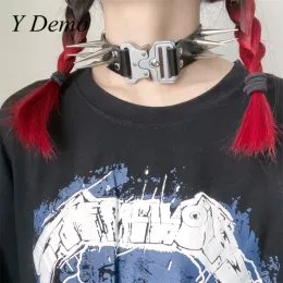 Clips y Demo Techwear Punk Edelstahlschnalle Nieten Frauen Choker Halskette Rock Accessoire Handmade handgefertigt