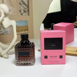 للبيع العطر المولود في روما روما دونا دونا أوومو العطر 100 مل رائحة طويلة الأمد العلامة التجارية EDP parfum للرجال النساء محايد كولونيا رذاذ جيد الجودة تسليم سريع