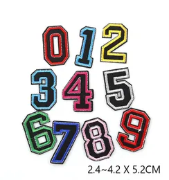 Numero Patchs Alphabet Letters Patch Fai da te Lettere Accessori per abbigliamento da ricamo digitale Pie Patch Ironon Applique Badge EMB5631085