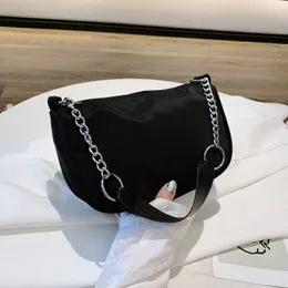 Nyl Crossbody Bag Chain Bag axelväska med dragkedja förvaringspåse för kvinnor flickor utomhus resande bärbara väskor leveranser h8xh#