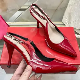 Lüks Tasarımcı Topuklar 8.5cm Siyah Gül Kırmızı Kadınlar Sivri Klasik Moda Stiletto Sandalet