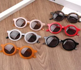 2020 2020 NOVO Sun Flower Candy Colors Round Cute Kids Sunglasses UV400 Para meninos meninas Criança adorável bebê Gula de sol crianças OCUL7785691