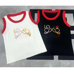 Giubbotto da design a loewve top designer serbatoi da donna senza maniche di lusso da donna con maniche lettere ricamata a carico colorato