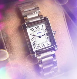 Beliebte berühmte coole römische Zahl zahlreiche Frauen Uhren 28mm Quadrat Gesicht Fine Edelstahl Quarz Bewegung Tank-must-Design Großhandel weibliche Geschenke Armbanduhr