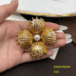 Ювелирные украшения Goldplated Retro Fashion Nice Design Design выпуска выпускается на завернутых лошадях раковина