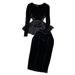 Casual Dresses Women's Solid Color Two Piece Set Round Neck Midje Velvet Shirt High Wrapped Hip Skirt Women Vintage Dress Party Robe