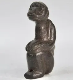 Декоративные фигурки Гонганская культура архаизирует черно -железо метеорит скульптура обезьяна статуя
