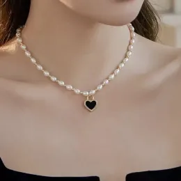 Naszyjniki Pearl Heart Naszyjnik Choker kołnierz de Perlas Collier Perle Koreańska biżuteria dla kobiet kołniery para mujer nowe w skorupce w Accesorios