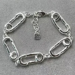 Stränge 2023 Unode50 Neue europäische und amerikanische Bestseller hochwertig kreatives leichtes Armband Frauen Romantischer Schmuck Geschenktüte