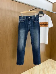 2024 Spring Herbst Sticker Briefdruck Reißverschluss Herren Jeans gebleichtes Licht gewaschener Mannes lange Bleistifthose WCNZ103