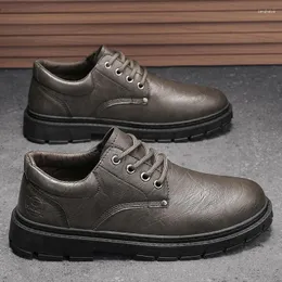 Sapatos casuais cyytl vestido de couro masculino machos machos machos retro trabalho ao ar livre Treinadores de boots de tornozelo