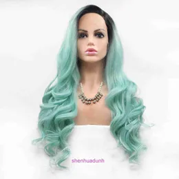 Högkvalitativ mode peruk hårstrån online butik heta säljer peruker ljusgrönt långt lockigt hår syntetfiber framspets pannband