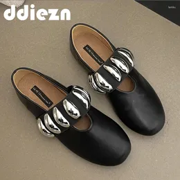 Casual Shoes Metal Decoration Women Flats Ballet Panie poślizgną