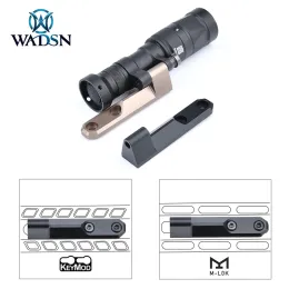 Scopes WADSN M640 Tactical Flashlight Вращающееся крепление Surefir M340Scout Light Base Mlok Keymod Оружие Оружие AirSoft Hunting аксессуары