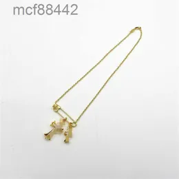 Collana a spillo in stile dorato La catena delle clavicole femminile produce una vecchia vintage con pendente diamantato 6r9p