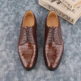 Sukienka Buty Autentyczna krokodylowa skóra Businessmen Brown prawdziwy prawdziwy aligator skórzany ręcznie robiony mężczyzna koronkowy Oxfords