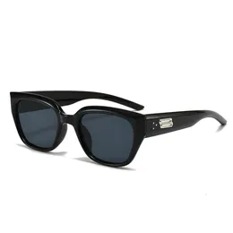 2024 Новые солнцезащитные очки для женщин с защитными солнцезащитными очками UV400 пляжные бокалы