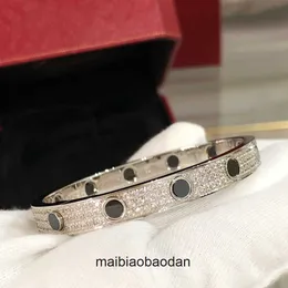 Высокие ювелирные браслеты для Carter Womens v Gold Black Nail Sky Star Bracelet для мужчин и женщин с 18 -километровым розовым золотом.