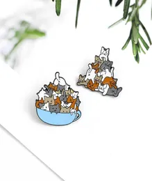 Eine Gruppe von Katzen niedliche Tiere Emaille Nadel Kaffeetasse Spezielle Brosche Cup Cartoon Lapel Pin Badge Geschenk für Freunde, die CATS17520792 mögen