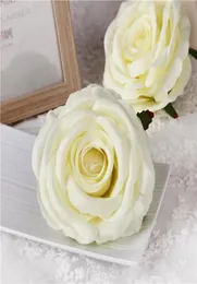 20pcs 9cm Agani artificiali di rosa testa di seta decorativa decorazione di fiori decorativi decorazione da sposa fiore bouquet rose artificiali bianche 9368171
