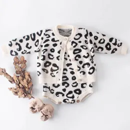 Set Baby Girl Abito da moda vestiti in cotone Mungizia Set Baby Leopard Coat + Ganper Abito primaverile Autumn Autumn Nexing Outfit invernale per neonati