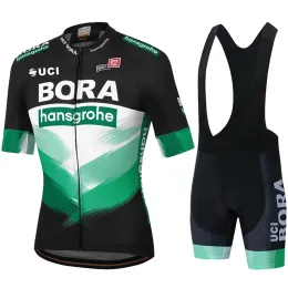 Ställer in UCI Bora för cykel Summer Cykelkläder 2023 MAN KLÄDER MÄN MÄNSBANTER GEL MTB Outfit MENS SETS FIRFERMENT JERSEY JERSEYS