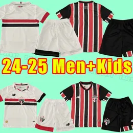 Män barn 24/25 Sao Paulo Soccer Jerseys 2024 2025 Dani Alves Män kvinnors uniformer Luciano Igor Gomes Pablo Camisa Footbal Skjorta Fullsatser Vuxna barn