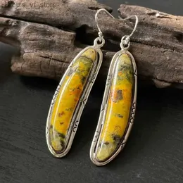 Dangle Chandelier Bohemian Irregular Shaped Inlaid Yellow Stones Earrings for Women Vintage Silver Color Metal Carving Patterned Banana H240423
