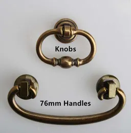 Ukorzywienia 76 mm Knobs Brązowa szafka szafka 3 "Antyczne mosiężne krople kropli vintage meble uchwyty knob9790582