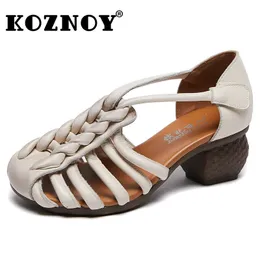 Koznoy 5cm女性サンダル民族靴靴本物の革の夏のフックyヒールレディースエレガンス芸術快適な織りフラット240417