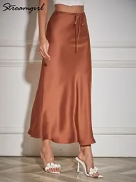 Streamgirl en linje lång satin kjolar för kvinnor svart 2024 elegant hög midja maxi beige kjolar silk spetsar upp lång kjol kvinnor 240407