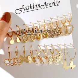 Brincos 10pcs Mulheres Brincos novos criativos de moda simples temperamento esvoaçante Butterfly Brincos Brincos de colméias de ouro