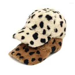 Caps de bola outono e inverno Corduroy Leopard Print Warm Casquette Baseball Baseball Cap chapéus de snapback ao ar livre para homens Mulheres 52