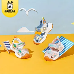 Bobdog House Girl 's Trendy Close Toe 통기성 샌들, 어린이의 야외 활동을위한 편안한 비 슬립 내구성 해변 신발 BJ22656