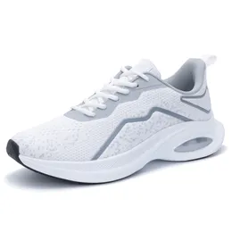 Mens Tennis Running Shoes Athletic Designer Sneakers Lätt mode Sport Jogging Walking Gym Workout Shoe