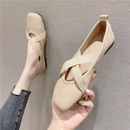 أحذية غير رسمية EST Retro Square Head for Women Cross Vister Band Ballet Flats Soft Mary Mary Janes Zapatos Chaussure Femme